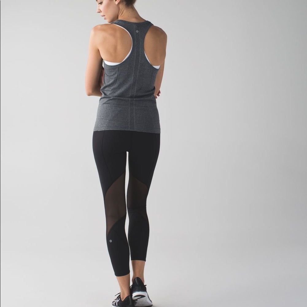 All Meshed Up Leggings 7/8 Tight